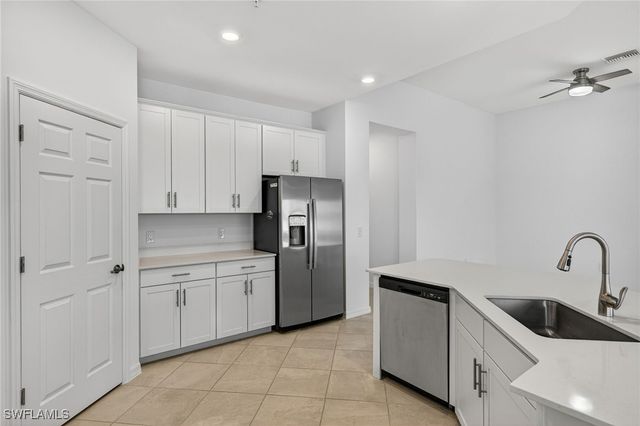 12041 Santaluz DR 202, Fort Myers, FL 33913