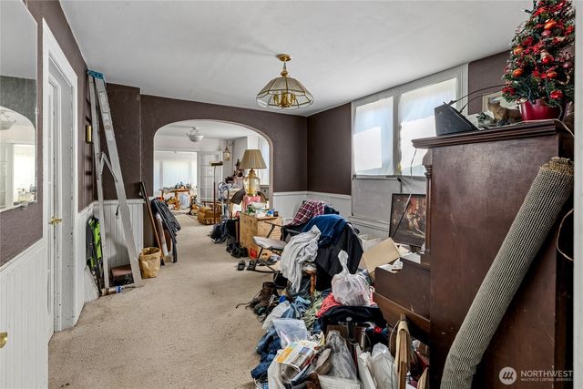 1445 S Cloverdale Street, Seattle, WA 98108