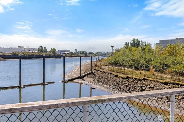 1445 S Cloverdale Street, Seattle, WA 98108
