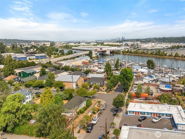 1445 S Cloverdale Street, Seattle, WA 98108
