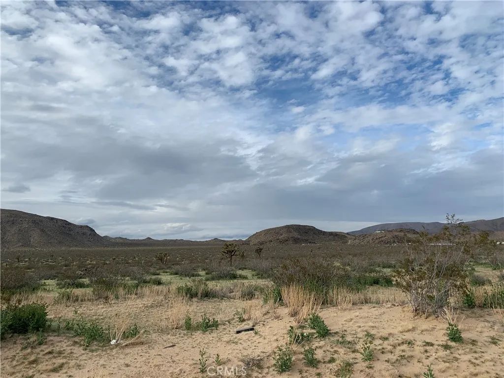0 Mountain View, Apple Valley, CA 92307