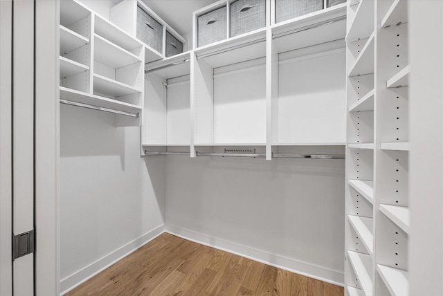 1050-1052 Arrowhead ROAD, Grafton, WI 53024