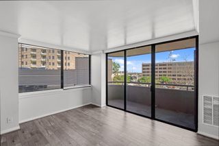 3525 Sage Road 504, Houston, TX 77056