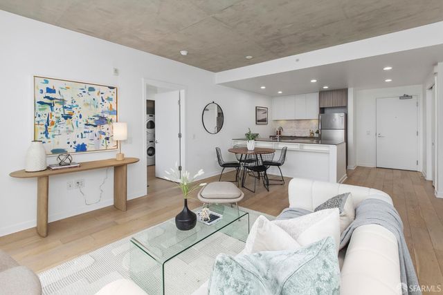 45 Bartlett Street 408, San Francisco, CA 94110
