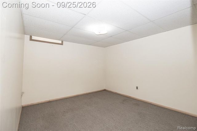 27621 Thomas Avenue, Warren, MI 48092