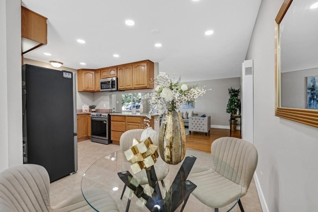 Image 7 of property listing at 448 Greathouse Drive, Milpitas, CA 95035