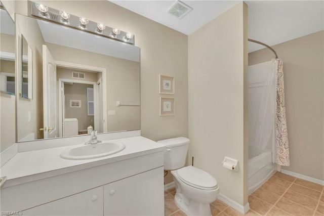 2750 Cypress Trace CIR 2624, Naples, FL 34119