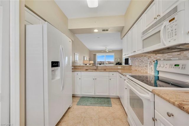 2750 Cypress Trace CIR 2624, Naples, FL 34119