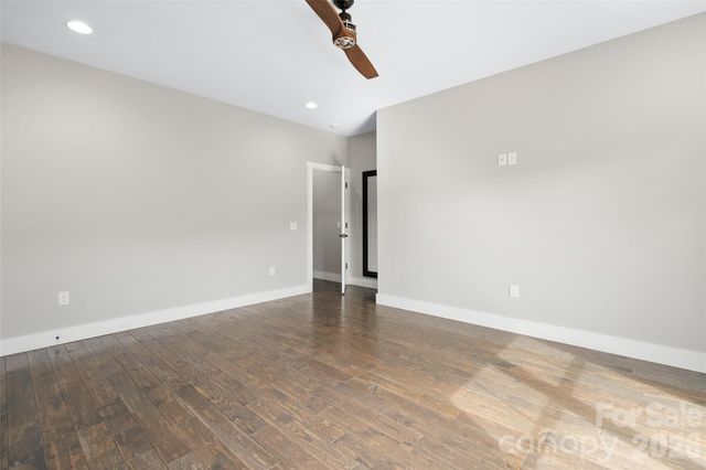 189 Greenview Drive, Waynesville, NC 28786