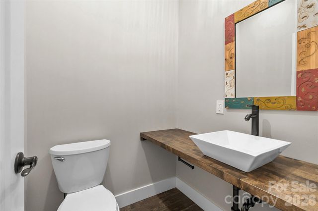 189 Greenview Drive, Waynesville, NC 28786