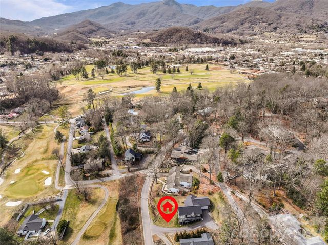 189 Greenview Drive, Waynesville, NC 28786