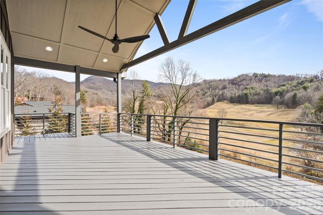 189 Greenview Drive, Waynesville, NC 28786