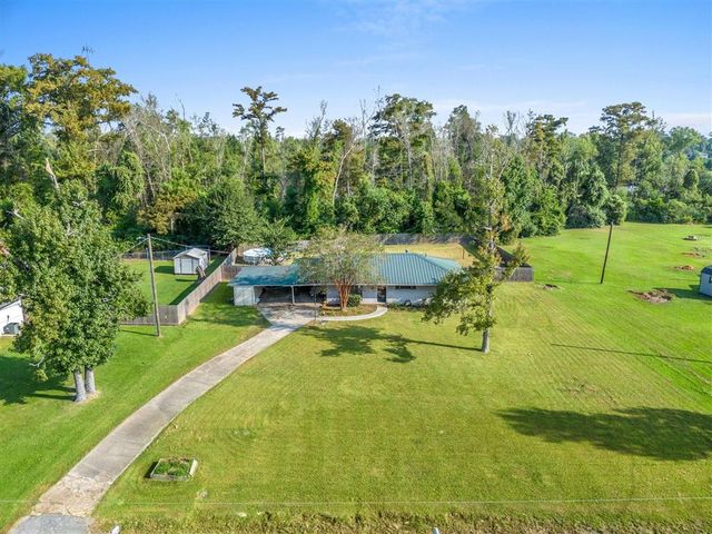 1492 Becky, Lake Charles, LA 70611