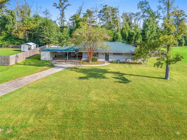 1492 Becky, Lake Charles, LA 70611