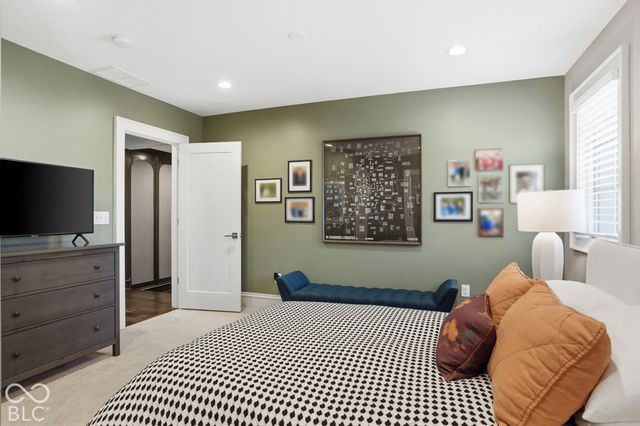 4818 N Park Avenue, Indianapolis, IN 46205