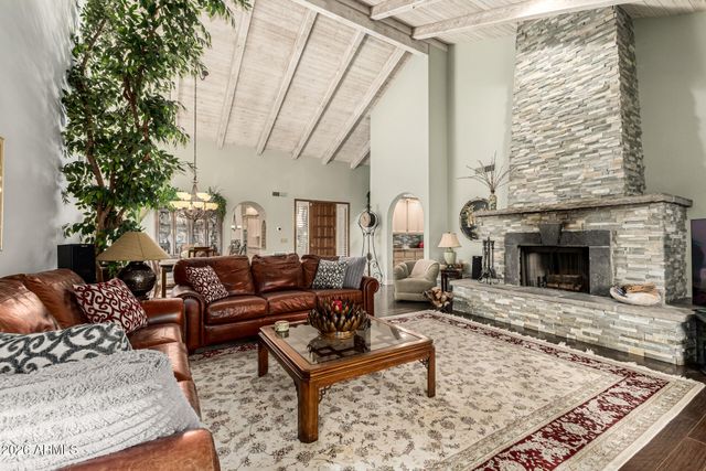 8100 E CAMELBACK Road 151, Scottsdale, AZ 85251