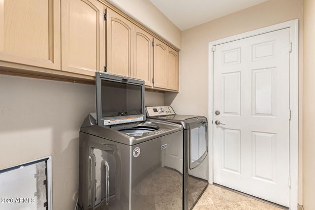 8100 E CAMELBACK Road 151, Scottsdale, AZ 85251