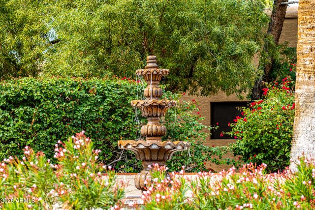 8100 E CAMELBACK Road 151, Scottsdale, AZ 85251