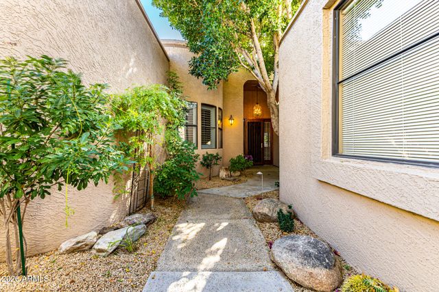 8100 E CAMELBACK Road 151, Scottsdale, AZ 85251