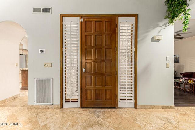 8100 E CAMELBACK Road 151, Scottsdale, AZ 85251