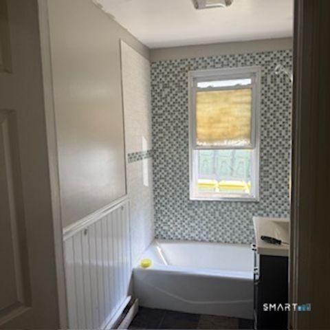 12 Harvard Street, Waterbury, CT 06704