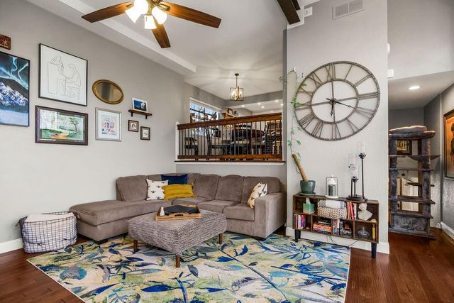 4906 NW Barry Road, Kansas City, MO 64154