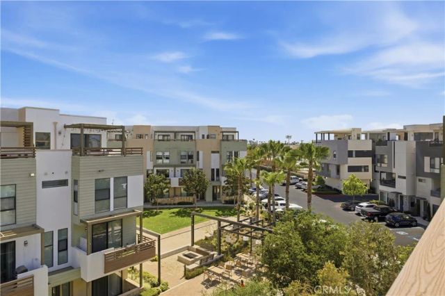 1667 Grand View, Costa Mesa, CA 92627