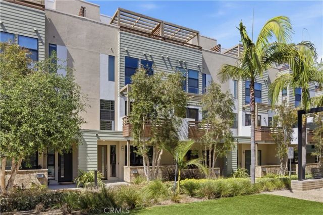 1667 Grand View, Costa Mesa, CA 92627