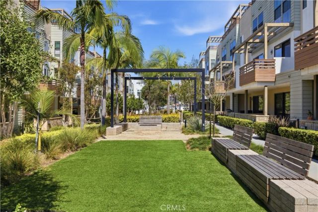 1667 Grand View, Costa Mesa, CA 92627