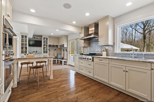 137 Old Stone Hill Road, Pound Ridge, NY 10576