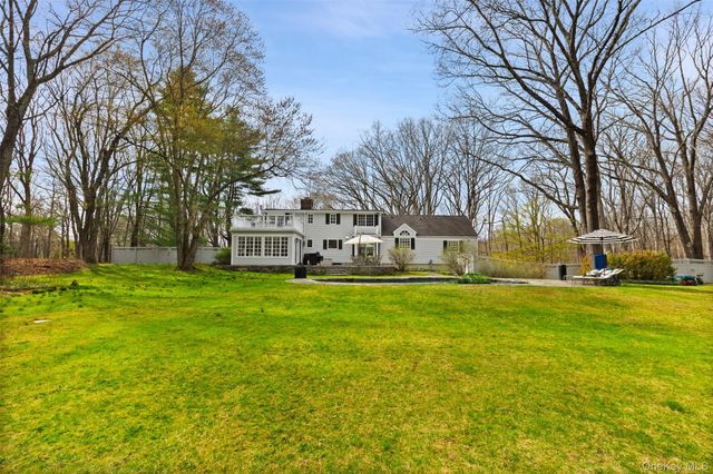 137 Old Stone Hill Road, Pound Ridge, NY 10576