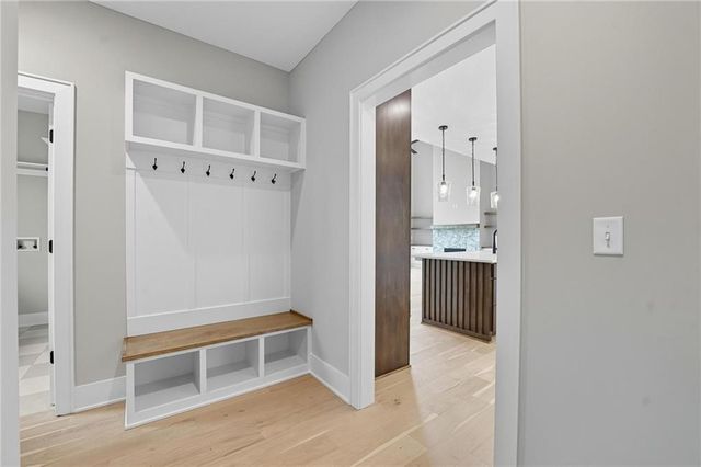 10407 N Liberty Street, Kansas City, MO 64155