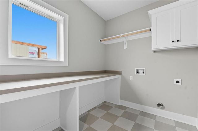 10407 N Liberty Street, Kansas City, MO 64155