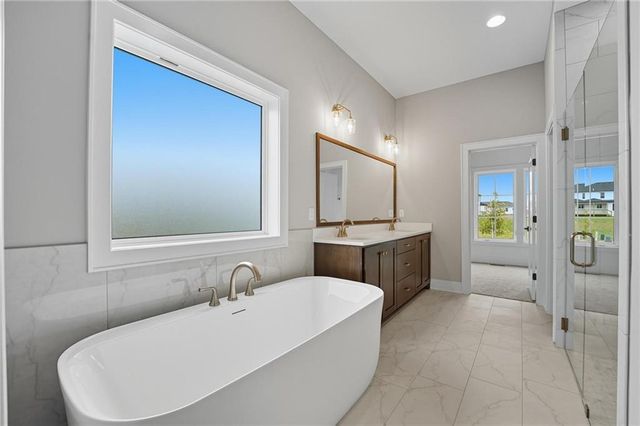 10407 N Liberty Street, Kansas City, MO 64155