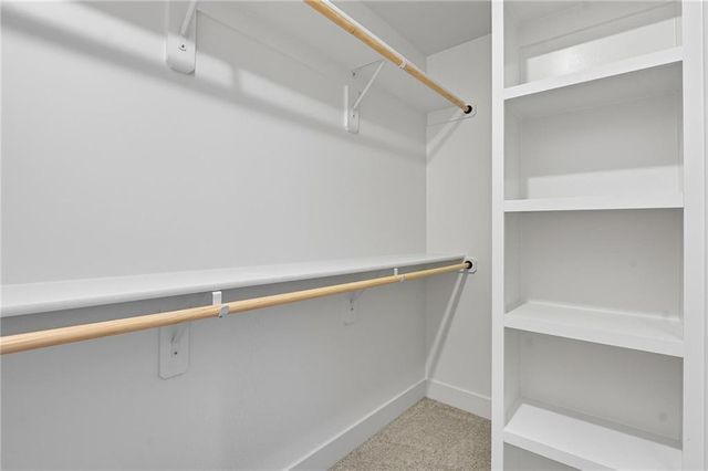 10407 N Liberty Street, Kansas City, MO 64155