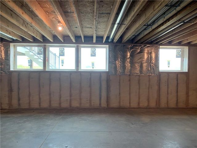 10407 N Liberty Street, Kansas City, MO 64155