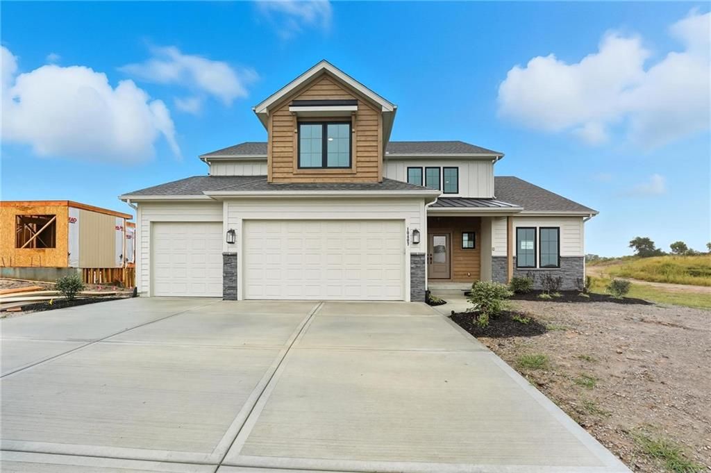 10407 N Liberty Street, Kansas City, MO 64155