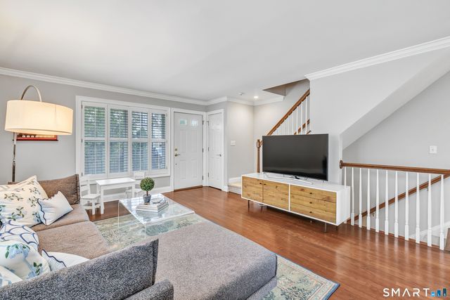 39 Maple Tree Avenue 15, Stamford, CT 06906