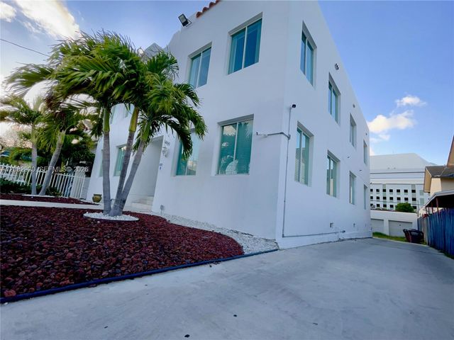 1459 NW 2nd Street, Miami, FL 33125