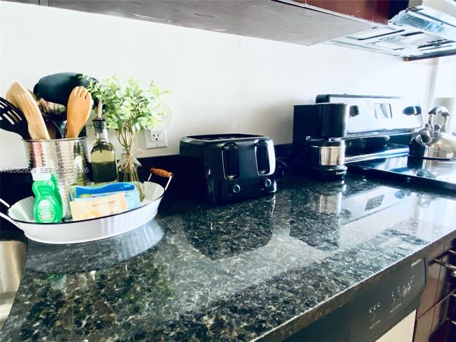 1459 NW 2nd Street, Miami, FL 33125