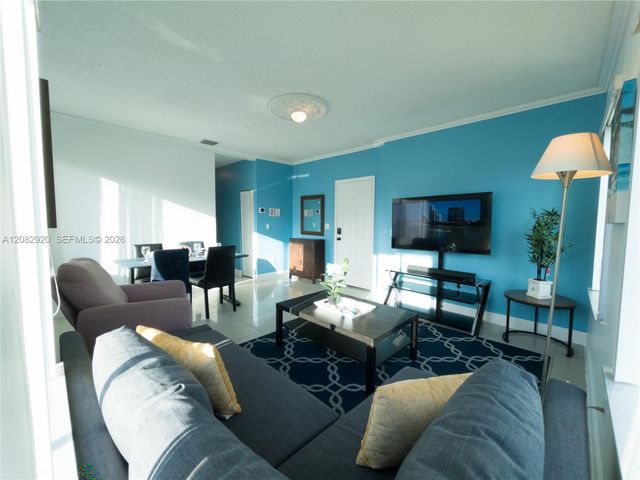 1459 NW 2nd Street, Miami, FL 33125