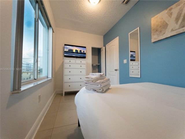 1459 NW 2nd Street, Miami, FL 33125