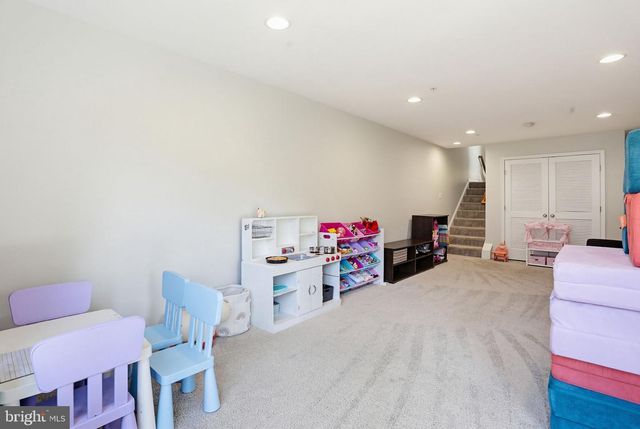 911 WHITSTABLE BLVD, Arnold, MD 21012