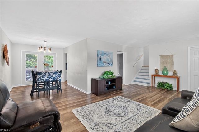 32 Lancaster TER, Hampton, VA 23666