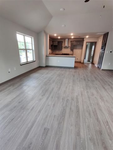 8708 Tudor Place, Dallas, TX 75228