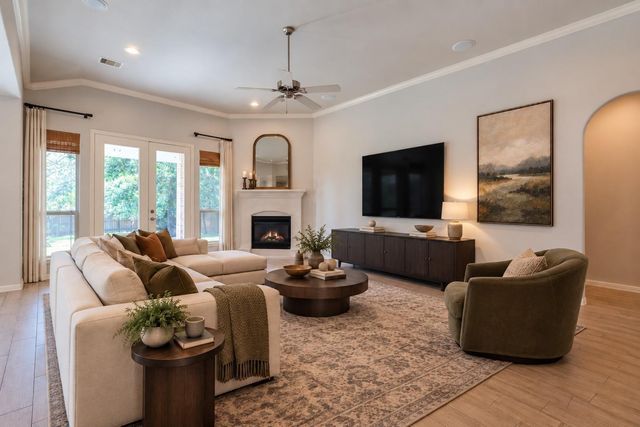 111 Riverbend Way, Montgomery, TX 77316