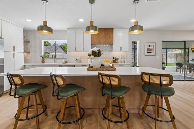 11913 NICKLAUS CIRCLE, Tampa, FL 33624