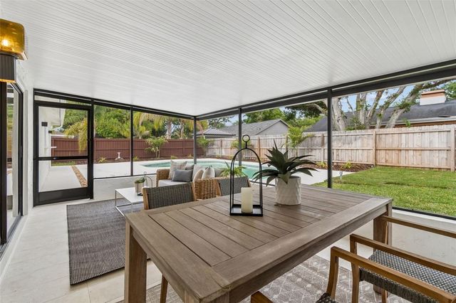 11913 NICKLAUS CIRCLE, Tampa, FL 33624