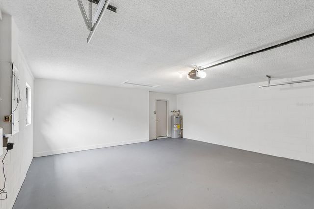 11913 NICKLAUS CIRCLE, Tampa, FL 33624