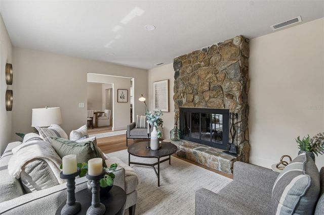 11913 NICKLAUS CIRCLE, Tampa, FL 33624